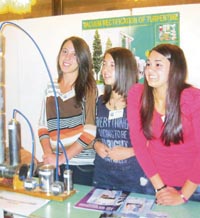 На сцената излиза науката