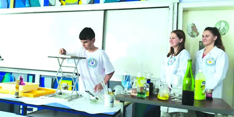 Академичният дух задължава