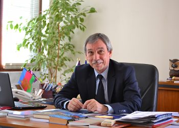 Проф. д-р Христо Бонджолов, ректор на Великотърновския университет „Св. св. Кирил и Методий“: 24 май трябва  да ни обединява