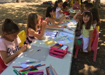 Бургаски ученици създават райска градина