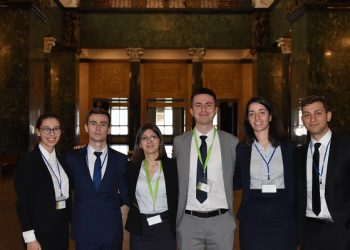 Випуск от отличници