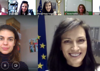 Златна купа за пловдивски учител