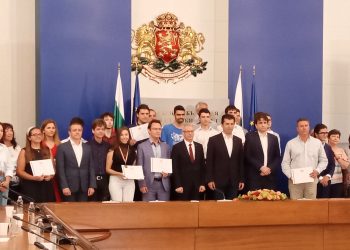 Признание за талантливите деца на България