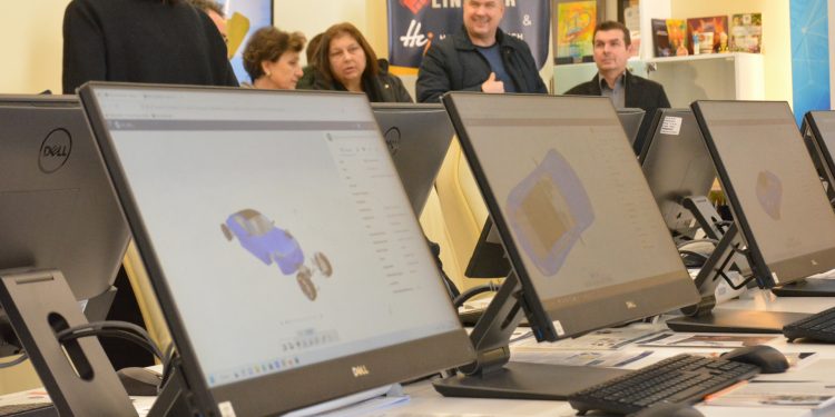 Инженери  на бъдещето