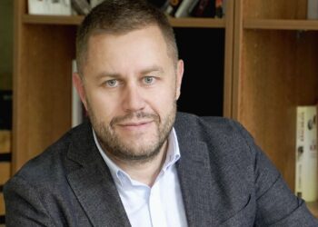 Георги Милков, журналист:  Не мисля, че образоването някога приключва