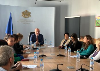 Министър Галин Цоков: Всяко дете трябва да има достъп до психолог