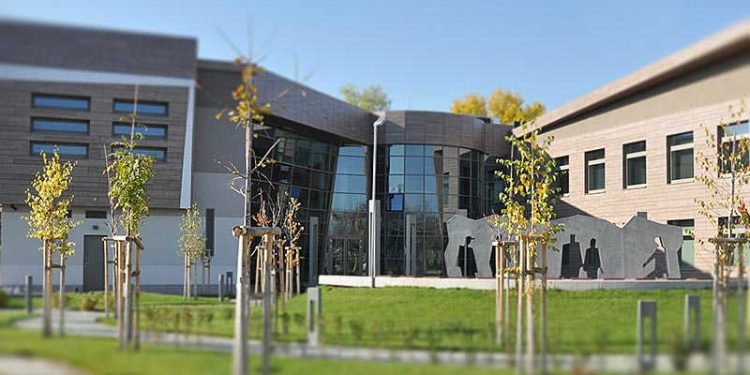 Предлагат частно висше училище в Пловдив да бъде закрито