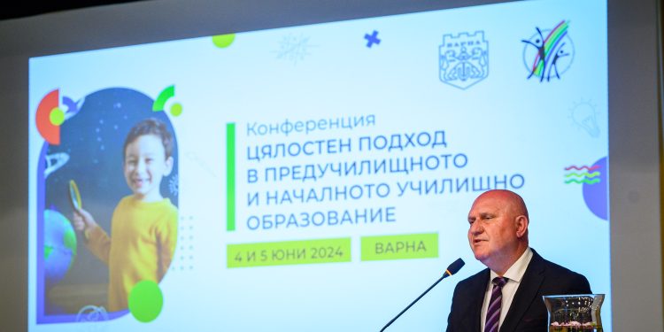 Министър Галин Цоков: Българските четвъртокласници са в топ 15 в света