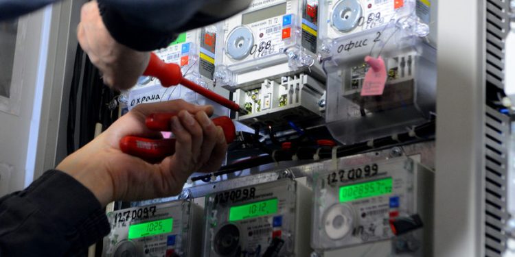 Продължават програмата за компенсиране на разходите за електрическа енергия на училища, детски ясли и градини