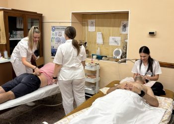 Спа център в училищния двор