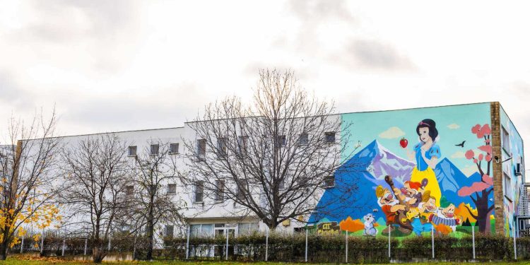 Преподавател от Калифорния с книга за атомната ни енергетика