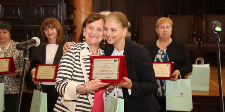 Училища с музикален профил празнуват 10-години заедно