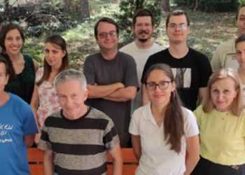 Наши учени разгадаха движението на хромозомите