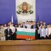 Министър-председателят връчи националния флаг на олимпийските отбори по природни науки