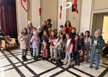 Разкриват „Оперни тайни“ на децата във Варна