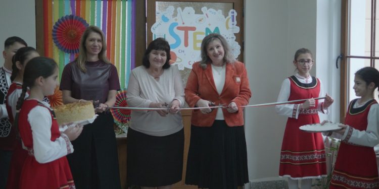 Където любопитството се среща с науката в село Искрец