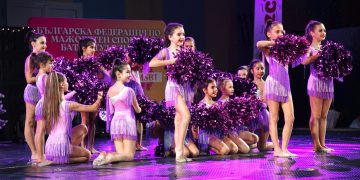 Всички искат да видят мажоретките